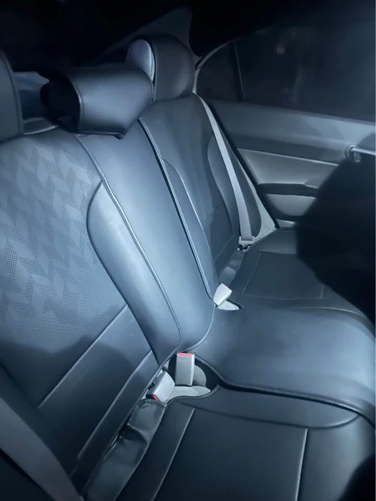 2008 Honda Civic 8th Gen - Image 9 of 12