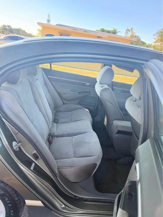 2008 Honda Civic 8th Gen - Image 9 of 13