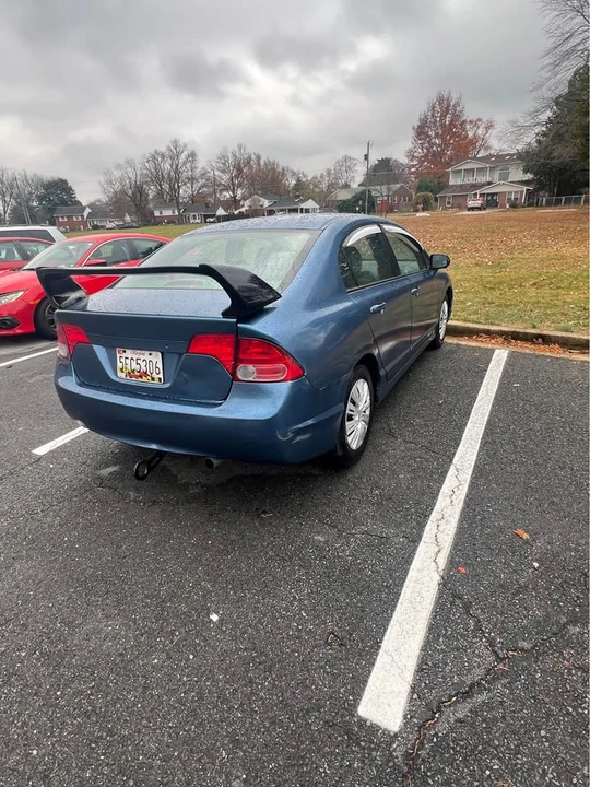 2008 Honda Civic 8th Gen - Image 7 of 11
