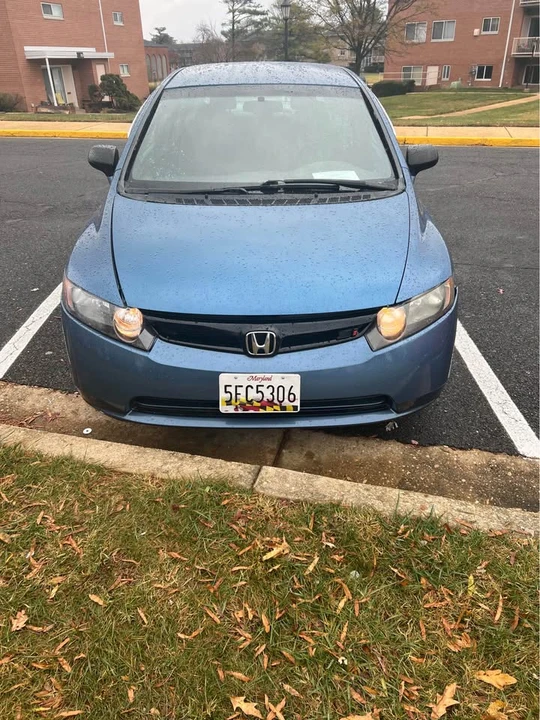 2008 Honda Civic 8th Gen - Image 2 of 11