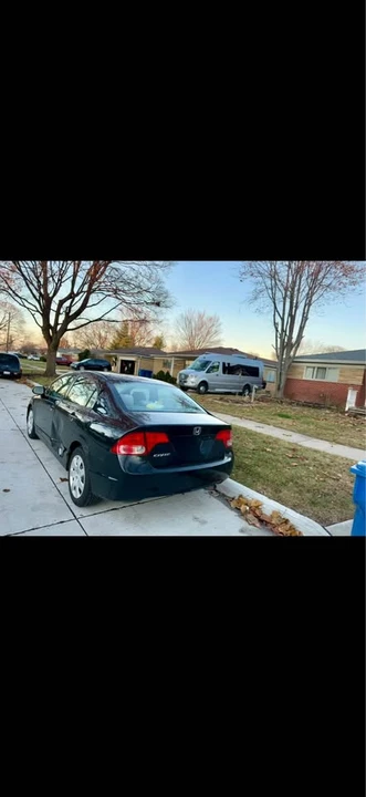 2008 Honda Civic 8th Gen - Image 8 of 9