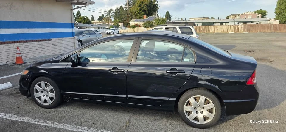2008 Honda Civic 8th Gen - Image 3 of 7