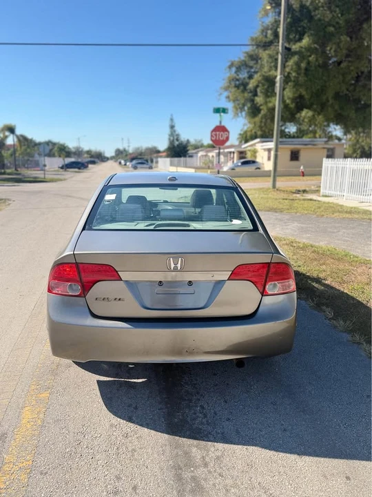 2008 Honda Civic 8th Gen - Image 5 of 13
