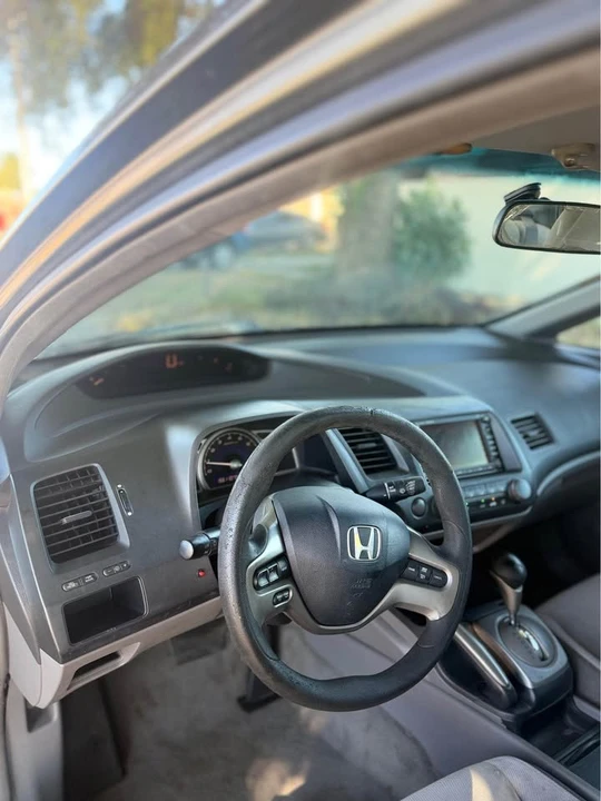 2008 Honda Civic 8th Gen - Image 7 of 13