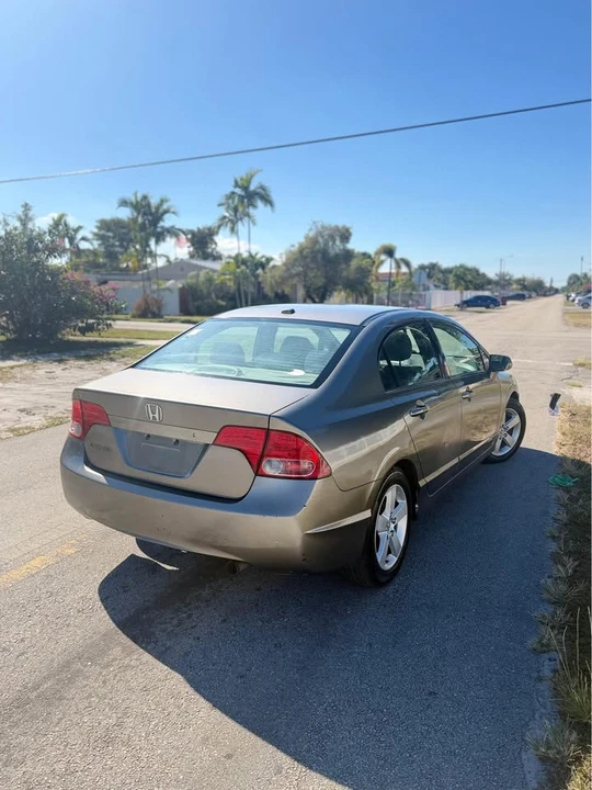 2008 Honda Civic 8th Gen - Image 4 of 13