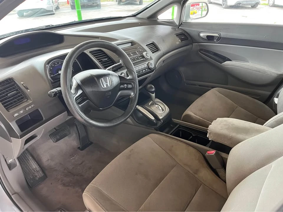 2008 Honda Civic 8th Gen - Image 8 of 11