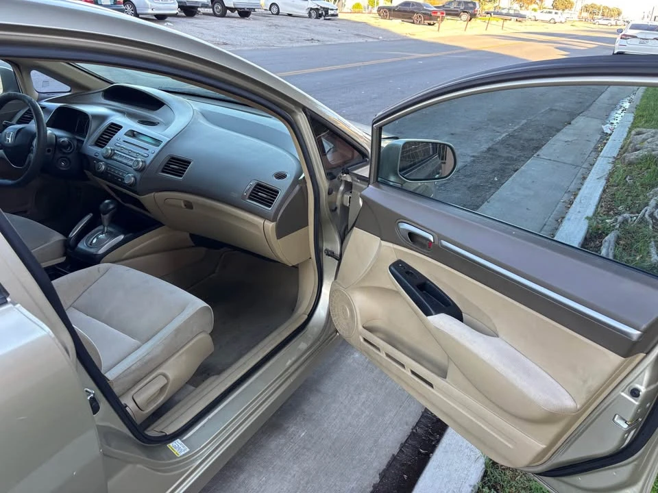 2008 Honda Civic 8th Gen - Image 11 of 18
