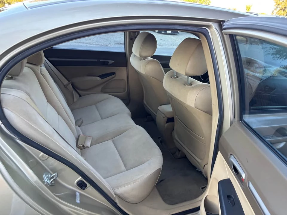 2008 Honda Civic 8th Gen - Image 13 of 18