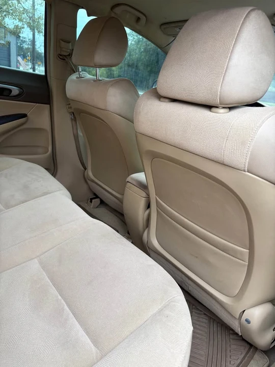 2008 Honda Civic 8th Gen - Image 8 of 9