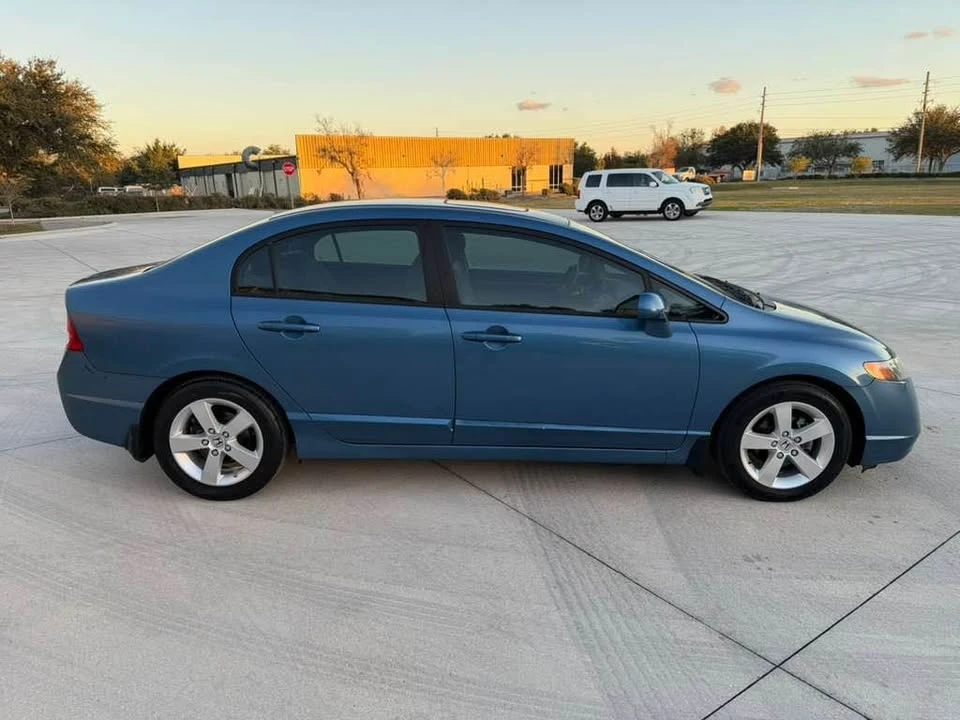 2008 Honda Civic 8th Gen - Image 5 of 13