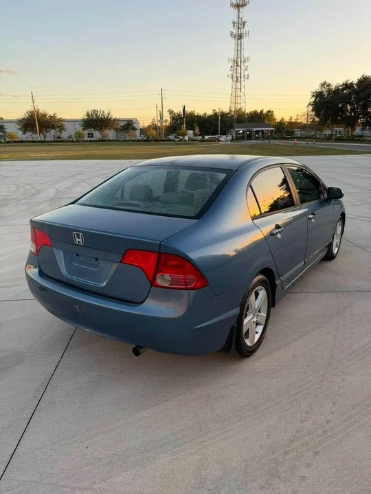 2008 Honda Civic 8th Gen - Image 6 of 13