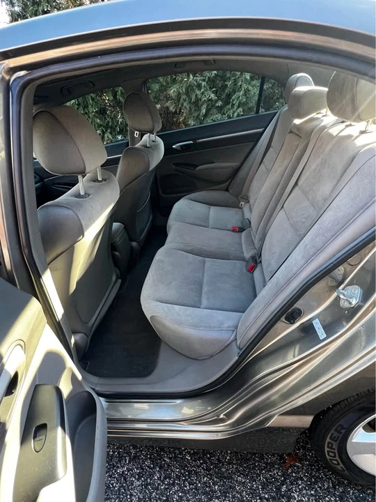 2008 Honda Civic 8th Gen - Image 10 of 14