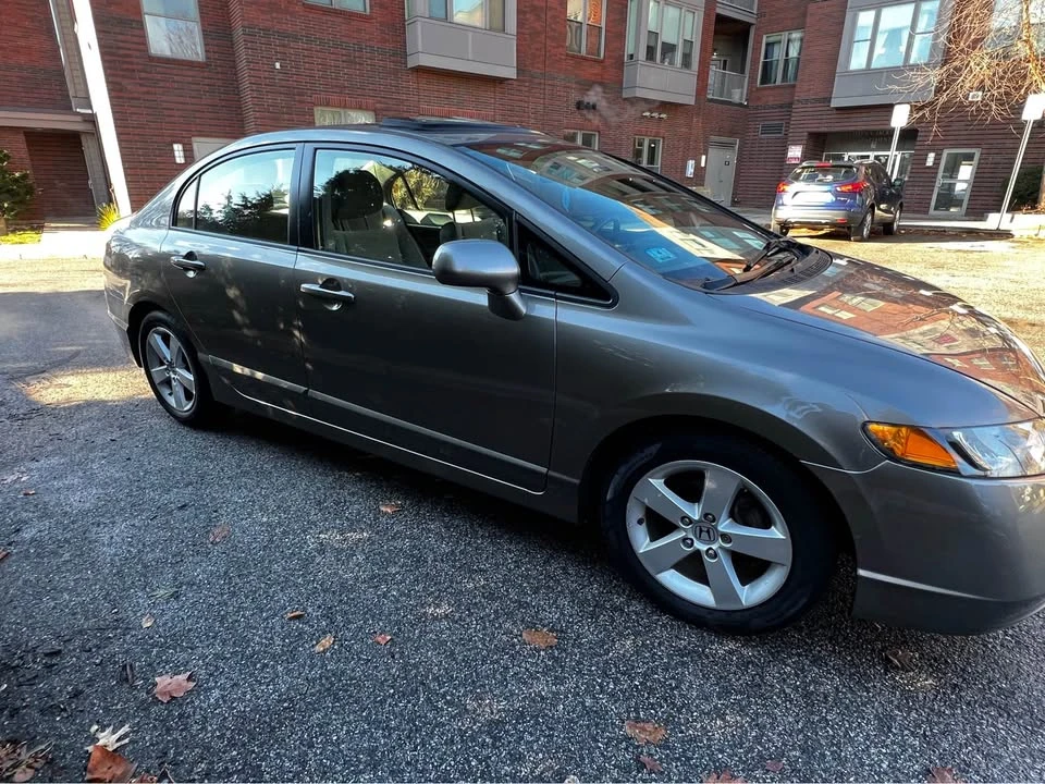 2008 Honda Civic 8th Gen - Image 7 of 14