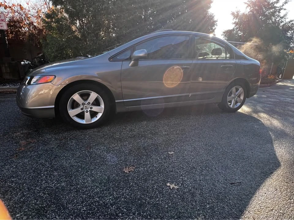 2008 Honda Civic 8th Gen - Image 3 of 14