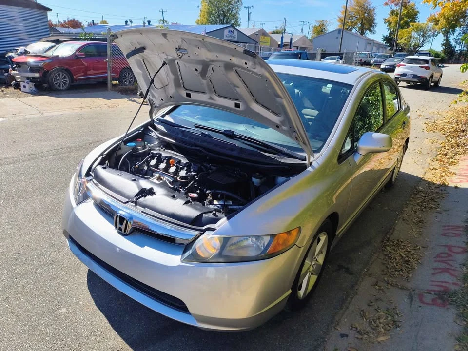 2008 Honda Civic 8th Gen - Image 5 of 8