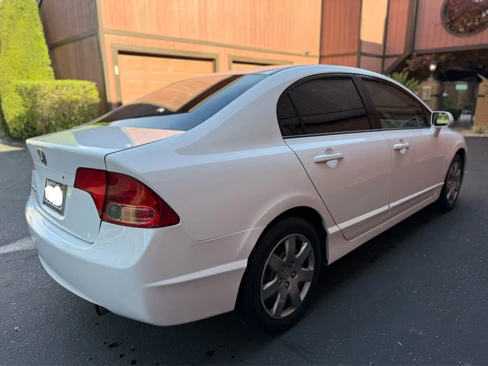 2008 Honda Civic 8th Gen - Image 10 of 20