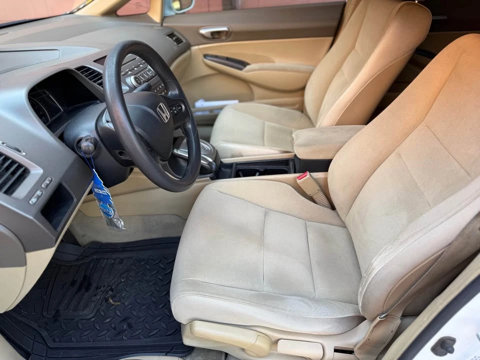 2008 Honda Civic 8th Gen - Image 17 of 20