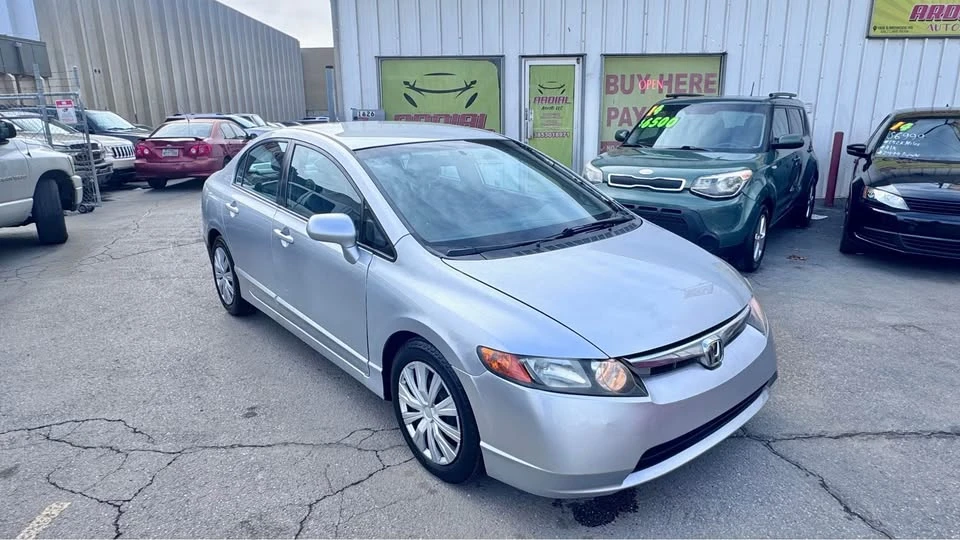 2008 Honda Civic 8th Gen - Image 3 of 16