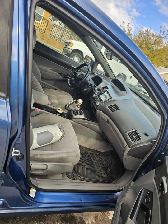 2008 Honda Civic 8th Gen - Image 6 of 12