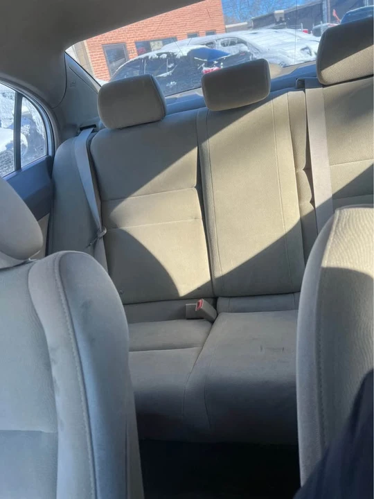 2008 Honda Civic 8th Gen - Image 16 of 20