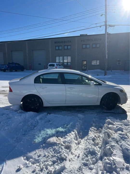 2008 Honda Civic 8th Gen - Image 3 of 20