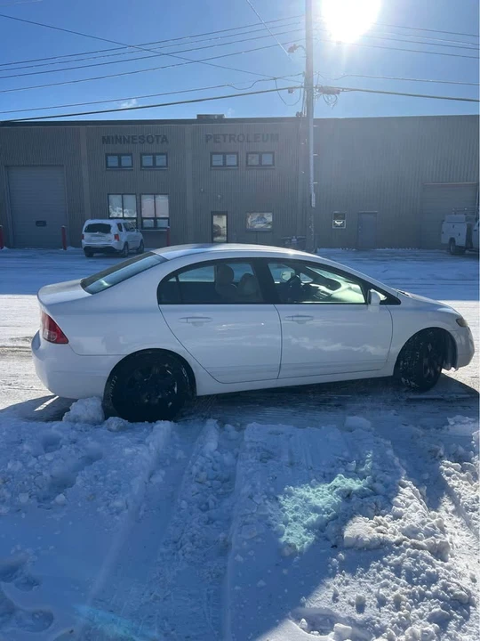 2008 Honda Civic 8th Gen - Image 9 of 20