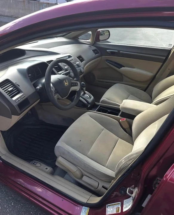 2008 Honda Civic 8th Gen - Image 6 of 10