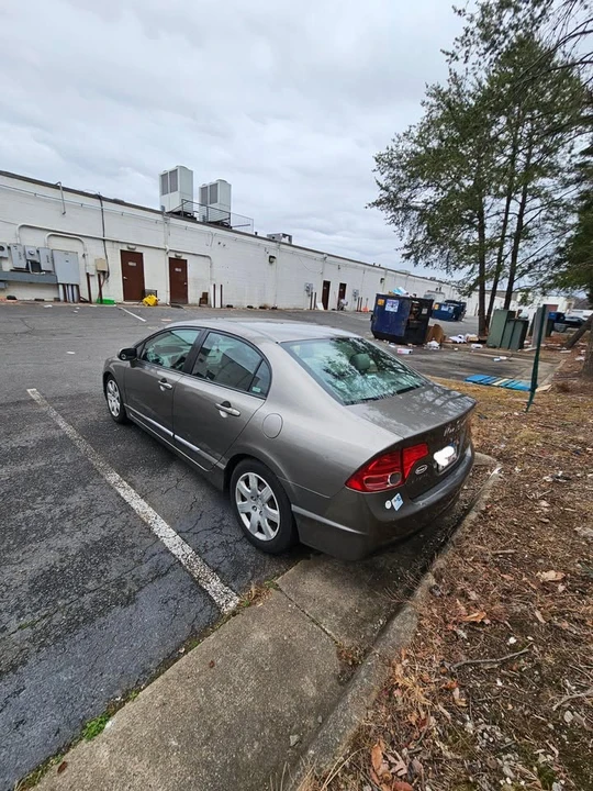 2008 Honda Civic 8th Gen - Image 3 of 5
