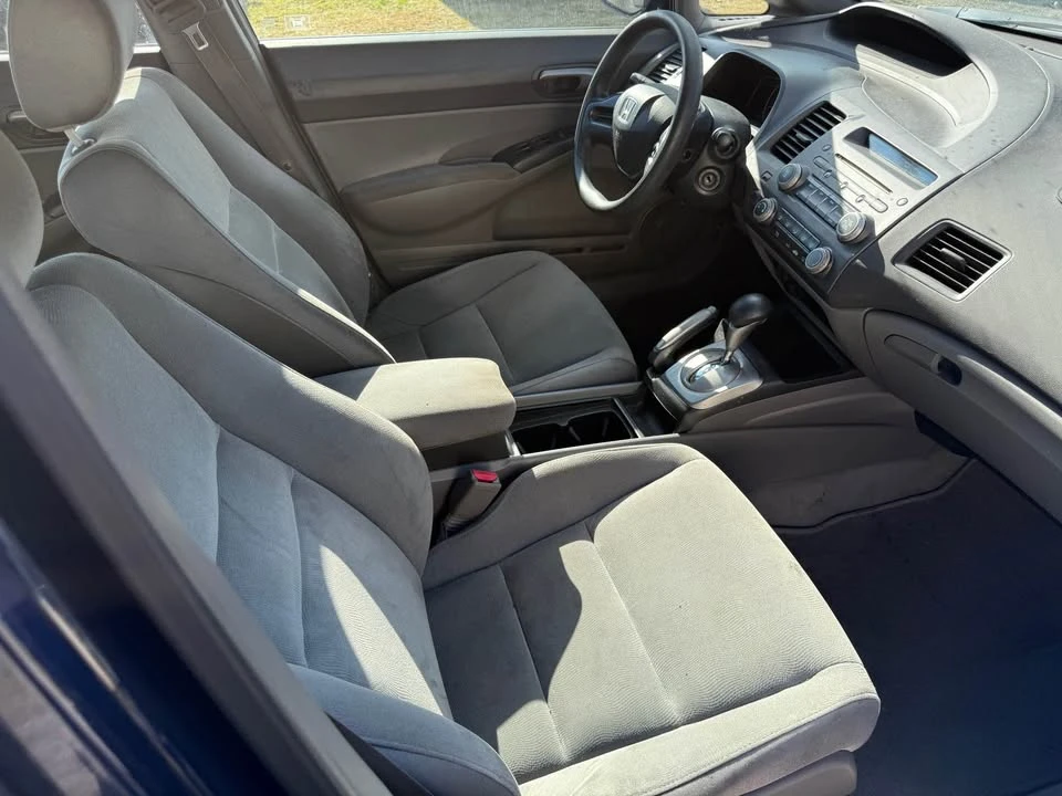 2008 Honda Civic 8th Gen - Image 16 of 20