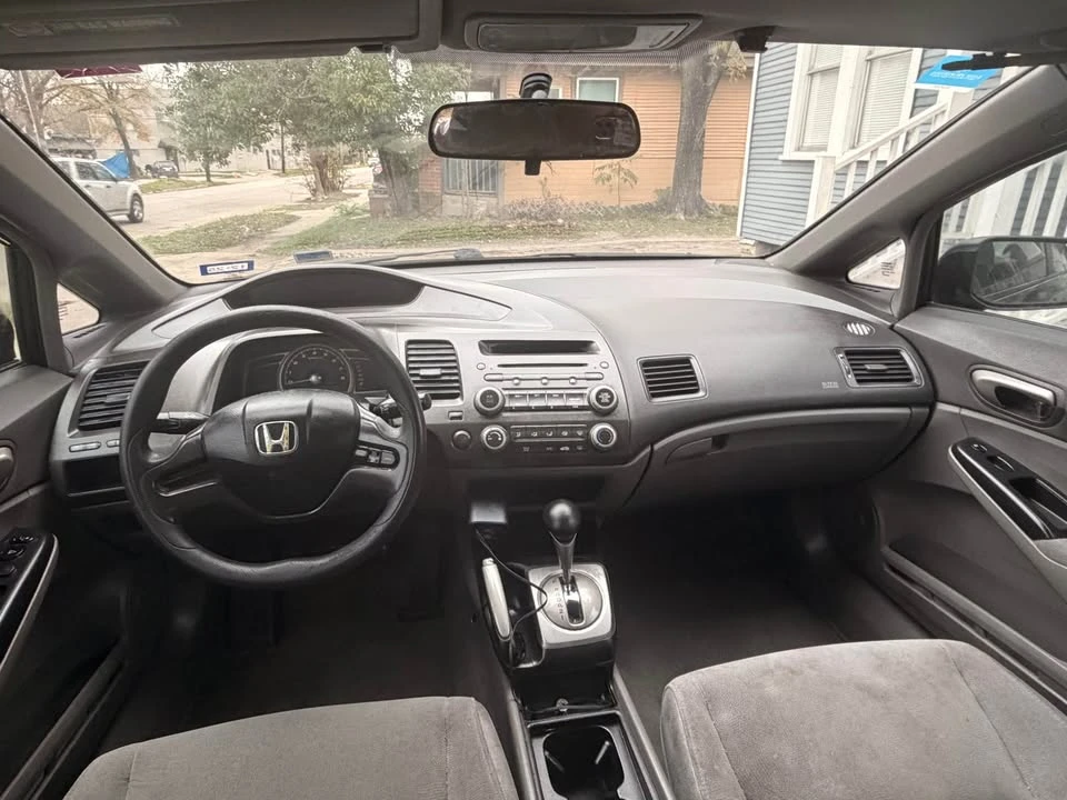 2008 Honda Civic 8th Gen - Image 8 of 14