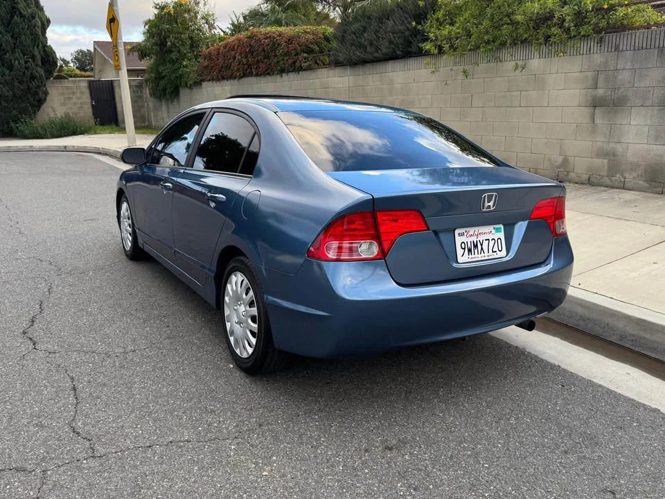 2008 Honda Civic 8th Gen - Image 8 of 13