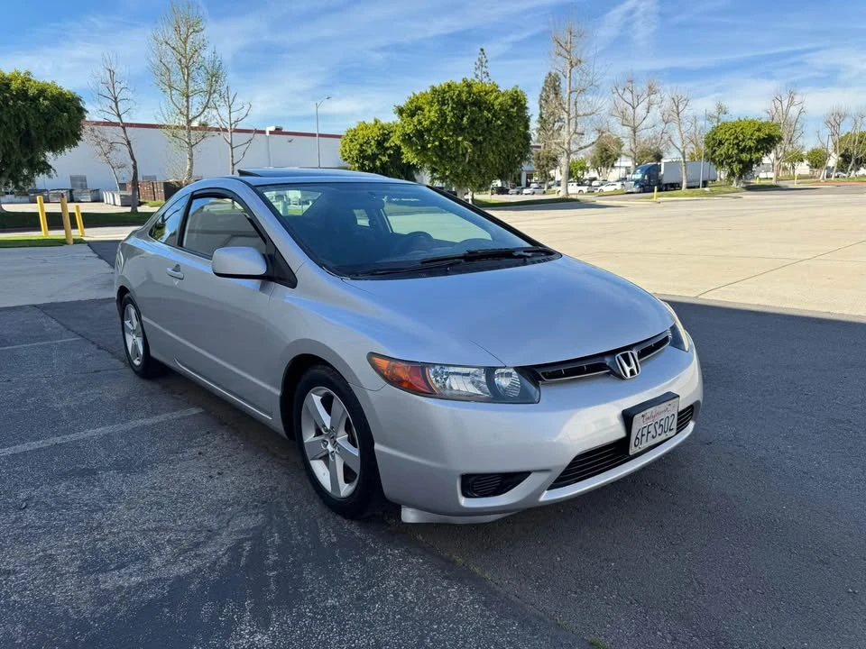 2008 Honda Civic 8th Gen - Image 7 of 18