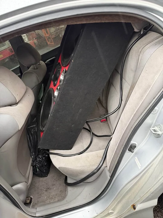 2008 Honda Civic 8th Gen - Image 8 of 9
