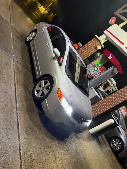 2008 Honda Civic 8th Gen - Image 2 of 9