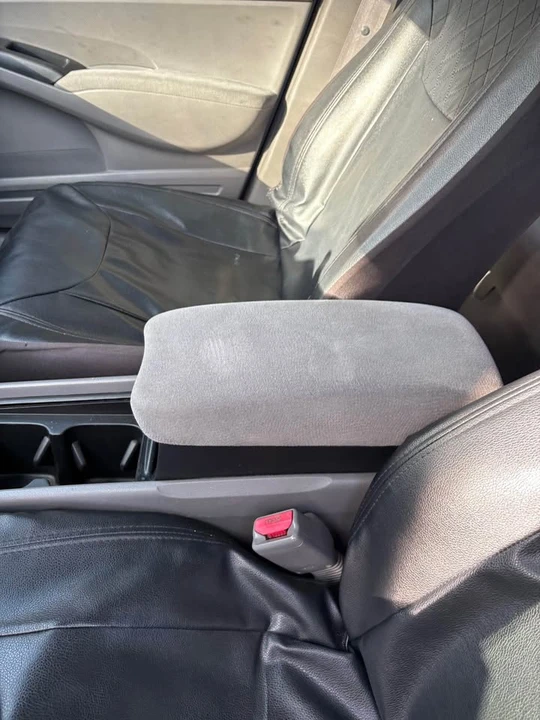2008 Honda Civic 8th Gen - Image 10 of 11