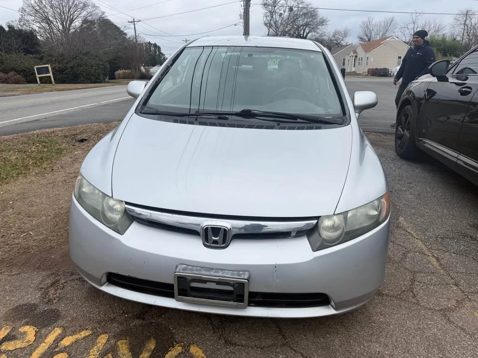 2008 Honda Civic 8th Gen - Image 8 of 12