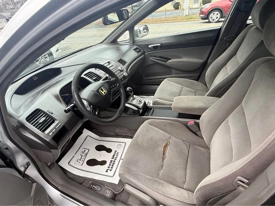 2008 Honda Civic 8th Gen - Image 10 of 12