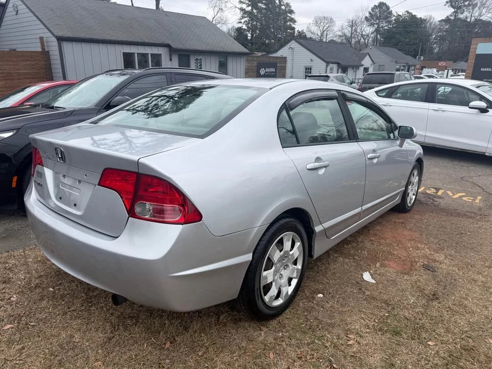 2008 Honda Civic 8th Gen - Image 6 of 12