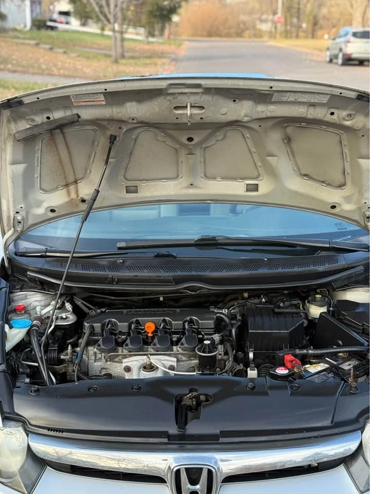 2008 Honda Civic 8th Gen - Image 16 of 19