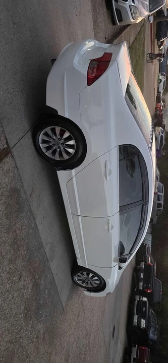 2008 Honda Civic 8th Gen - Image 4 of 7