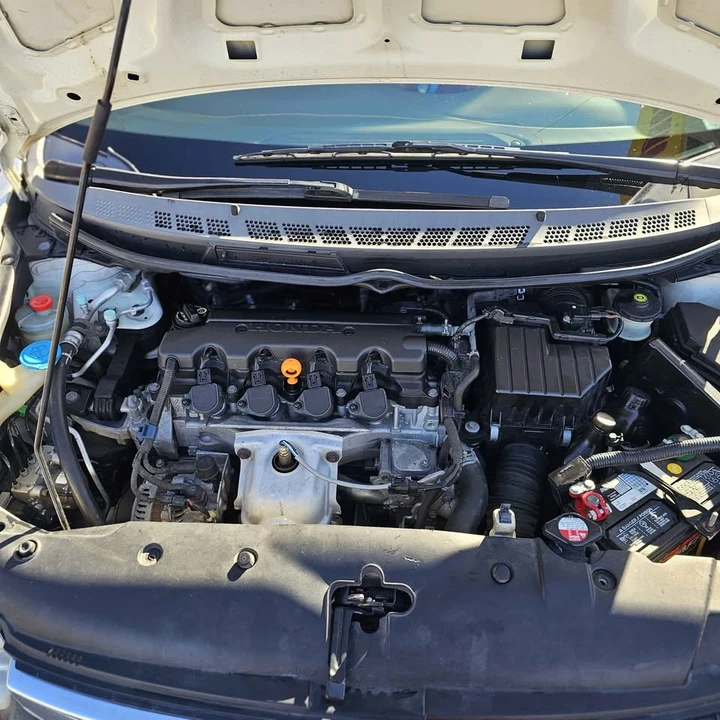 2008 Honda Civic 8th Gen - Image 6 of 12
