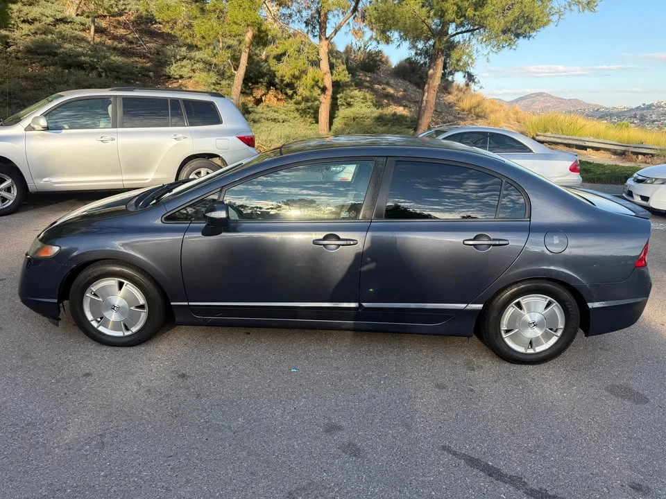 2008 Honda Civic 8th Gen - Image 2 of 13