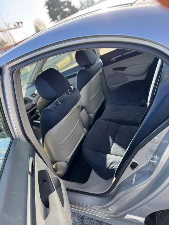 2008 Honda Civic 8th Gen - Image 7 of 10
