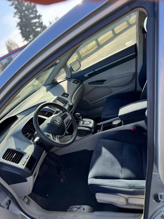 2008 Honda Civic 8th Gen - Image 8 of 10