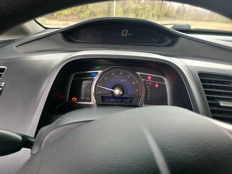 2008 Honda Civic 8th Gen - Image 4 of 15