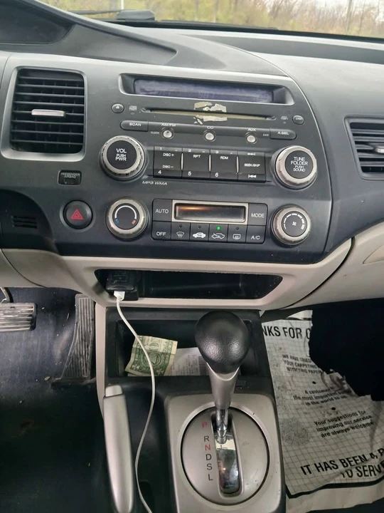 2008 Honda Civic 8th Gen - Image 14 of 15