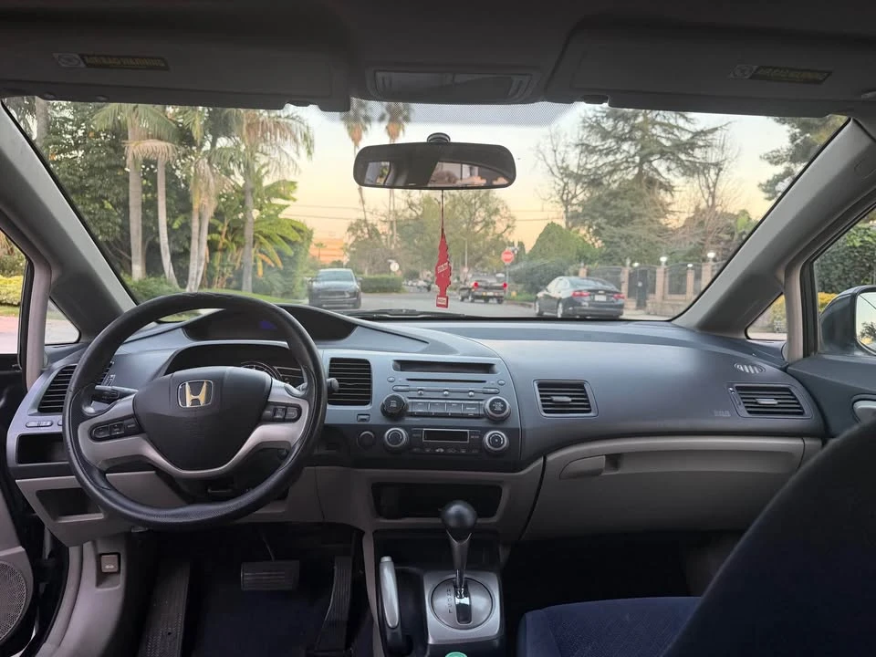 2008 Honda Civic 8th Gen - Image 10 of 12