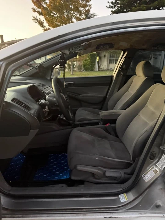 2008 Honda Civic 8th Gen - Image 7 of 10