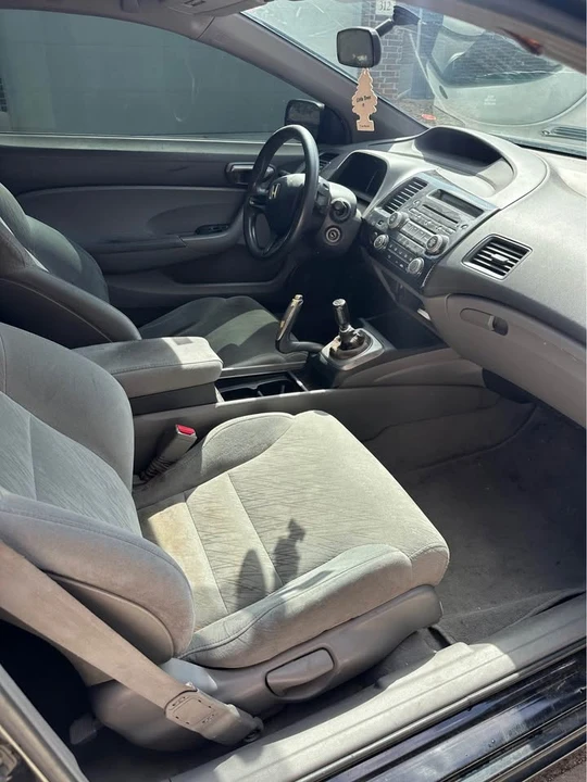 2008 Honda Civic 8th Gen - Image 3 of 6