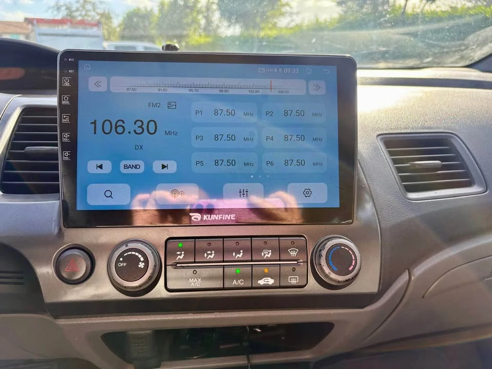 2008 Honda Civic 8th Gen - Image 3 of 16